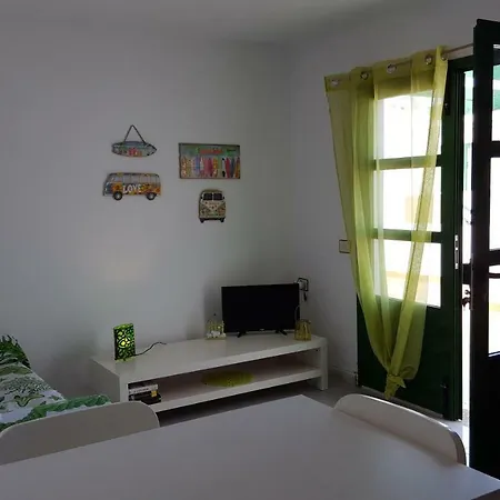 Puerta Del Sol דירה