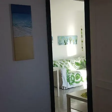 Puerta Del Sol דירה